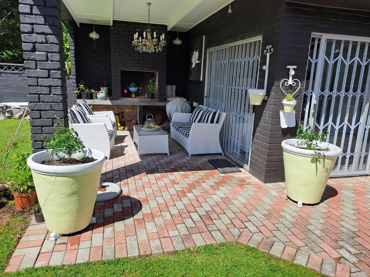 Milky Way Executive Suite Hermanus Exterior photo