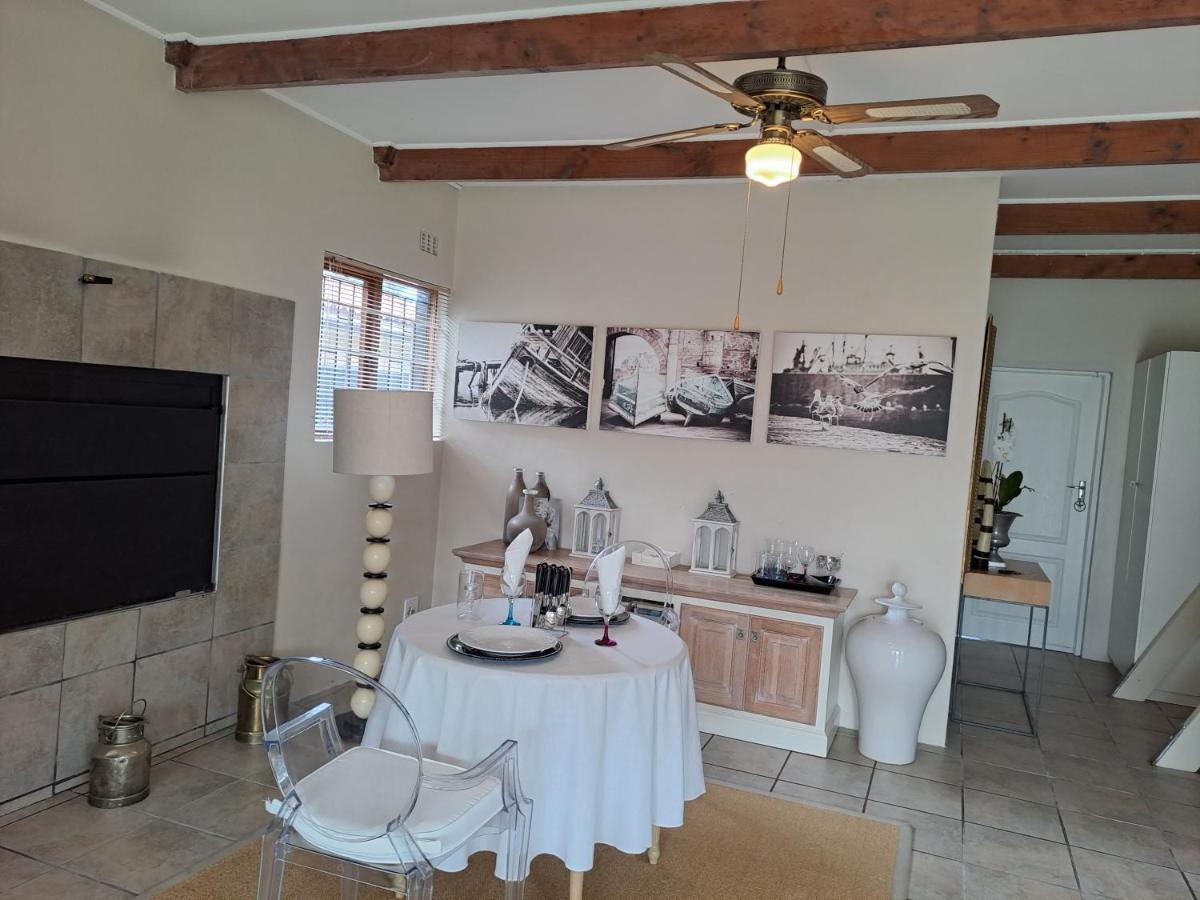 Milky Way Executive Suite Hermanus Exterior photo